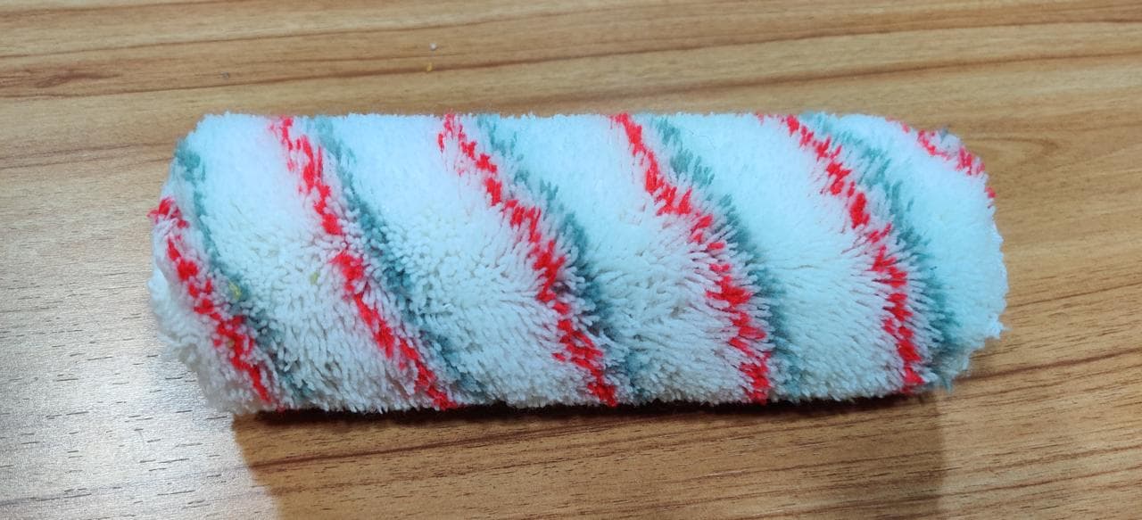 Dual-Stripe Teal & Red Roller Refill